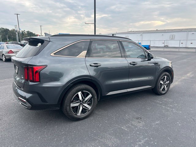 Used 2021 Gray Kia S image 4
