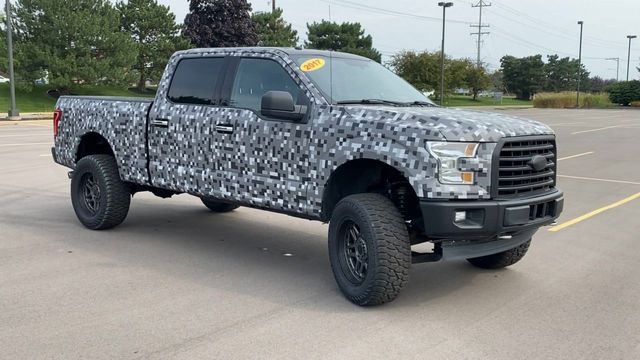 2017 Ford F-150 XLT 2