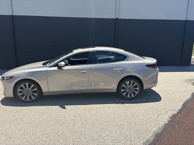 Gray (Platinum Quartz Metallic) 2025 Mazda MAZDA3 Sedan Front-Wheel Drive 6-Speed Automatic