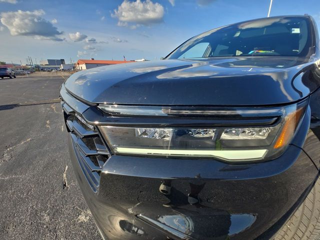 Used 2025 Honda Pilot SUV