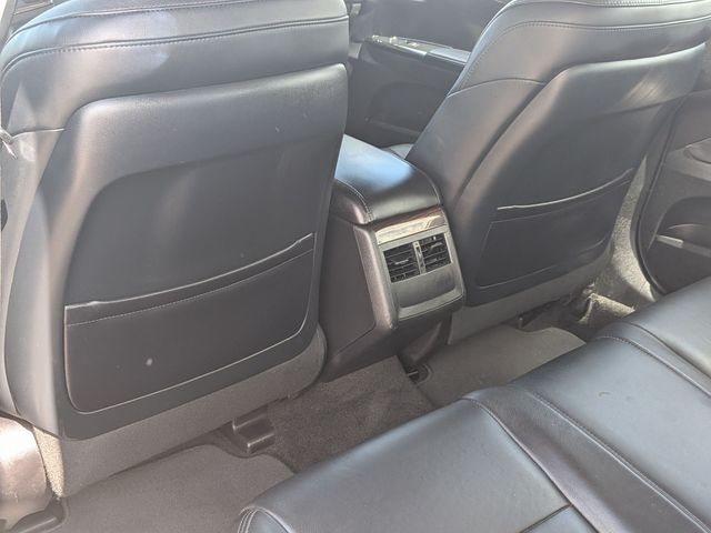 2015 Toyota Avalon Hybrid - Image 28