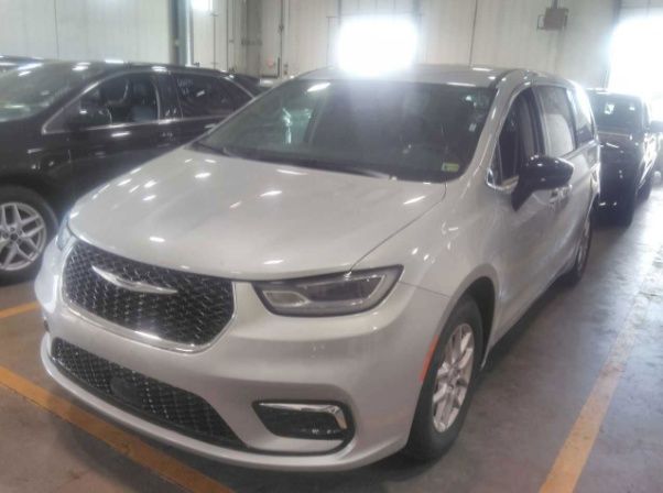 2024 Chrysler Pacifica Touring L FWD