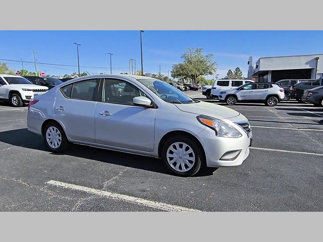 2019 Nissan Versa 1.6 SV