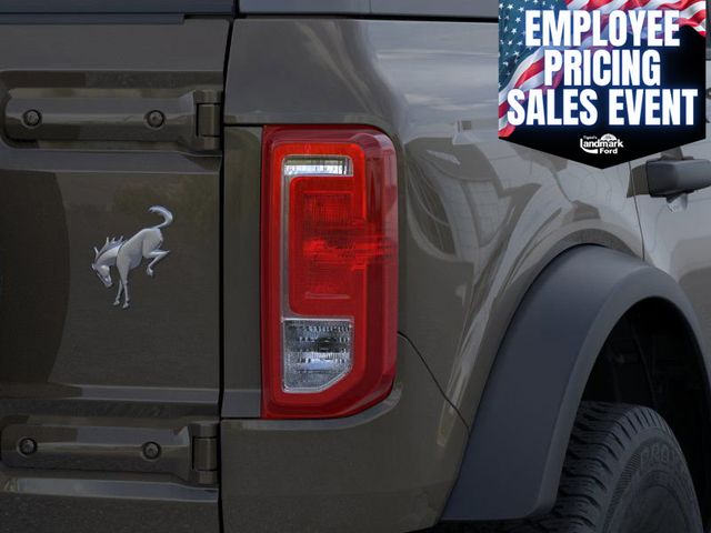 new 2025 Ford Bronco car, priced at $45,184