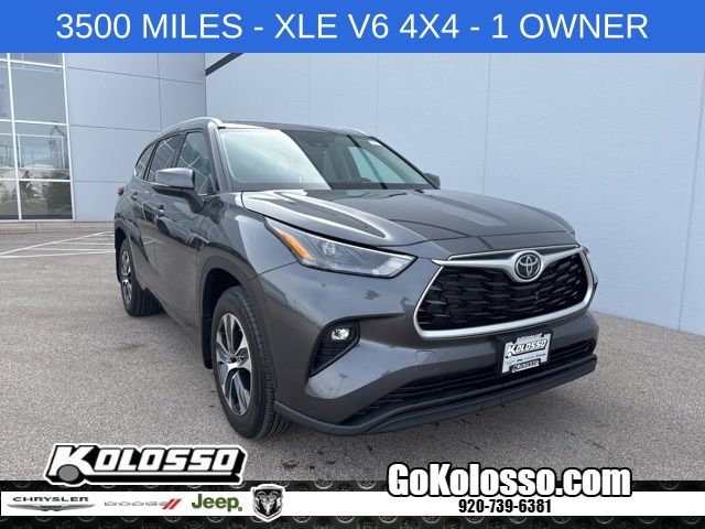 2022 Toyota Highlander XLE AWD