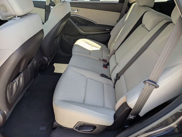 Used 2017 Hyundai Santa Fe SE 4D Sport Utility