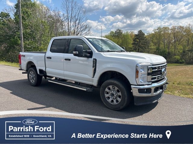 Oxford White 2024 Ford F-250 Super Duty XLT SuperCab 4WD Pickup Truck Four-Wheel Drive Automatic