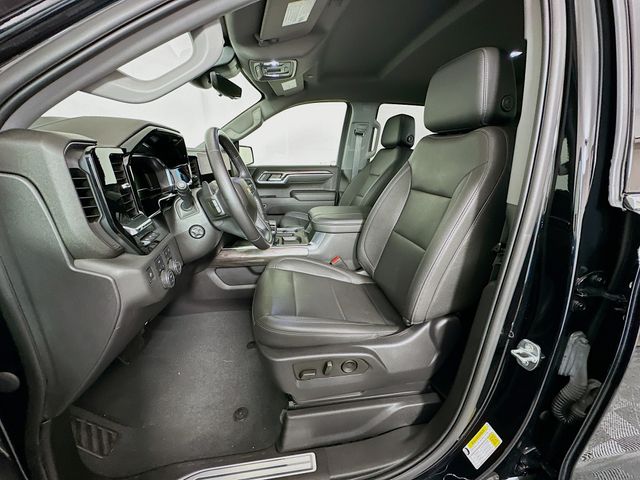 Thumbnail: 2023 Chevrolet Silverado 1500 - 20