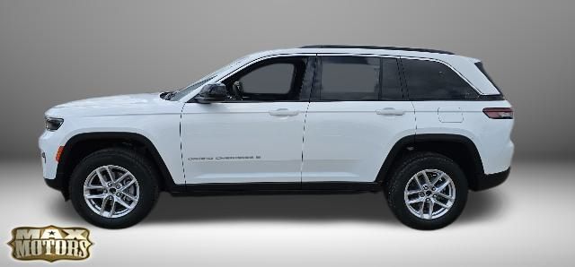 2024 Jeep Grand Cherokee Laredo 4