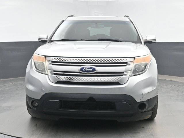 Used 2014 Silver Ford Limited image 3
