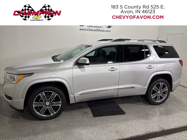 2019 GMC Acadia Denali photo