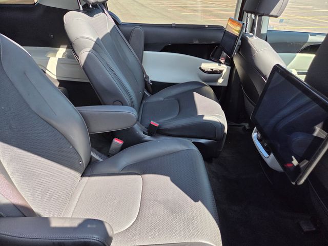 2024 Kia Carnival MPV SX Prestige