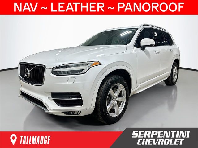 2016 Volvo XC90 T5 Momentum AWD