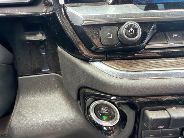 Used 2023 White Chevrolet LT Trail Boss image 21