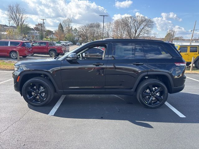 New 2025 Black Jeep Altitude X image 4