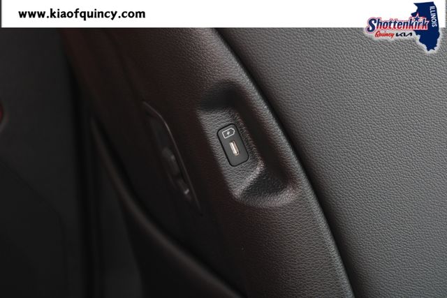 New 2026 Kia Sportage Hybrid SUV