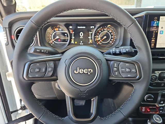 New 2026 White/off-white Jeep Rubicon image 12