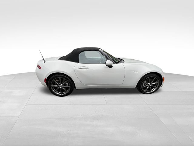 2017 Mazda Miata Grand Touring 11