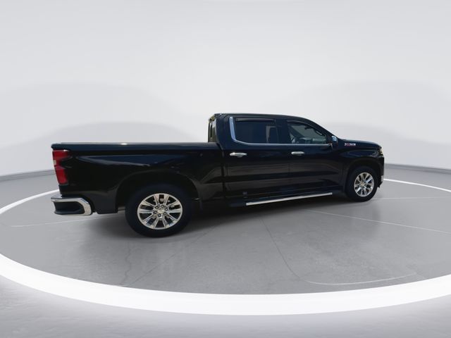 Used 2022 Black Chevrolet LTZ image 12