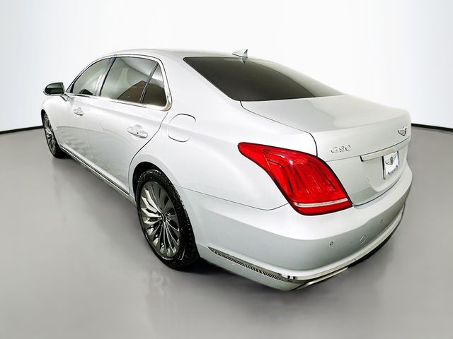 Thumbnail: 2017 Genesis G90 - 7