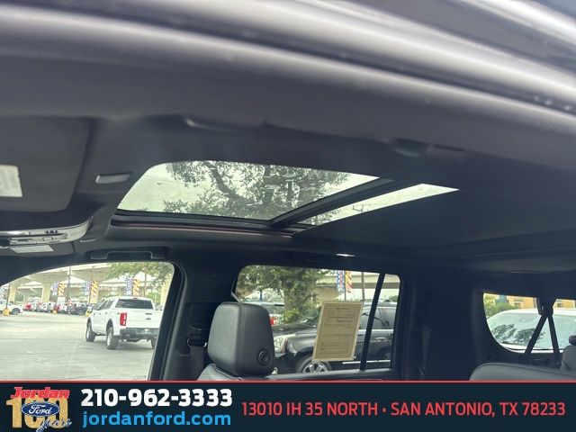 Used Car 2022 Chevrolet Suburban  Z71 For Sale Under $40,000 In San Antonio, Texas
