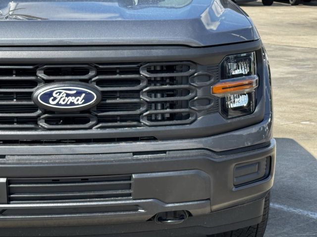 New 2026 Gray Ford XL image 4