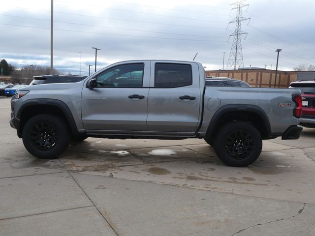 View vehicle photo 4