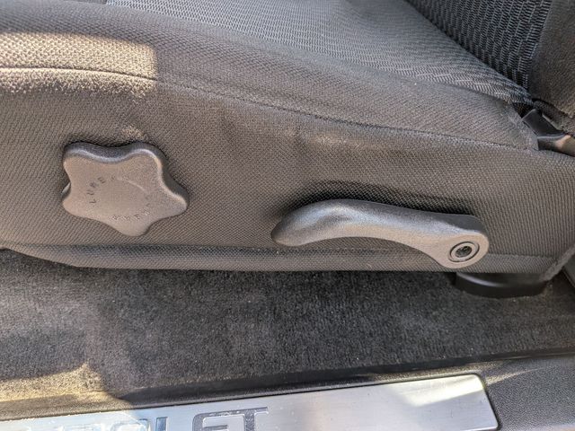 2007 Chevrolet Colorado - Image 13