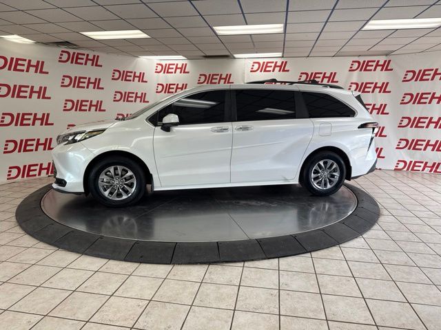 Used 2025 Toyota Sienna Van
