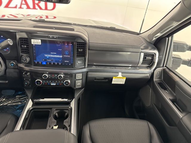 2025 Carbonized Gray Metallic Ford Super Duty F-250 SRW Lariat 4X4 Truck
