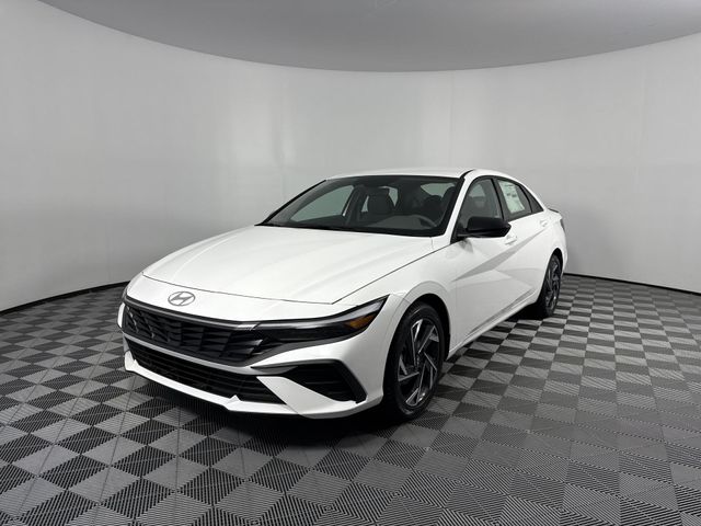 New 2025 Hyundai Elantra For Sale in Indianapolis, IN