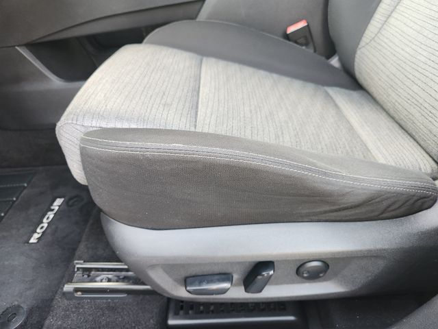 Used 2023 Nissan Rogue SUV