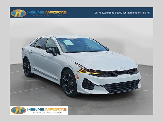 2023 Kia K5 Blanco (Glacial White Pearl) Sedán Tracción delantera 8 velocidades Automática