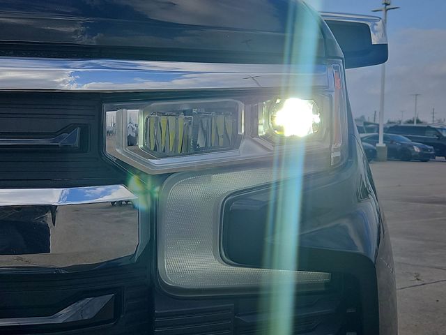Used 2025 Black Chevrolet LT image 9