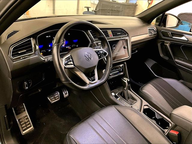 2023 Volkswagen Tiguan 2.0T SE R-Line Black Silver at Spitzer Acura