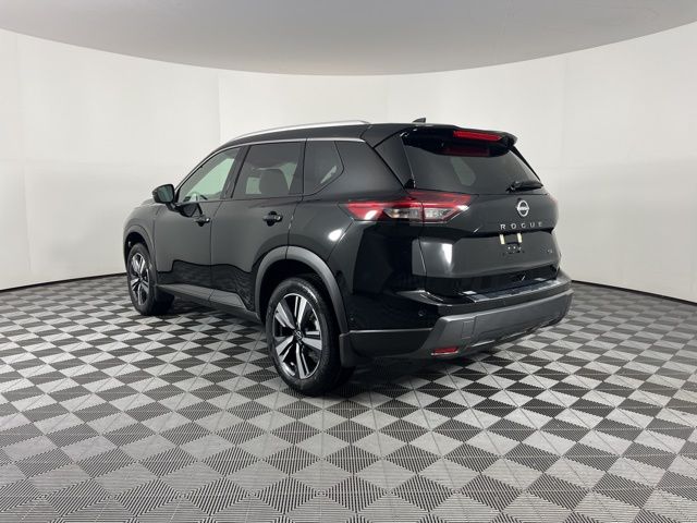 2025 Nissan Rogue SL 8