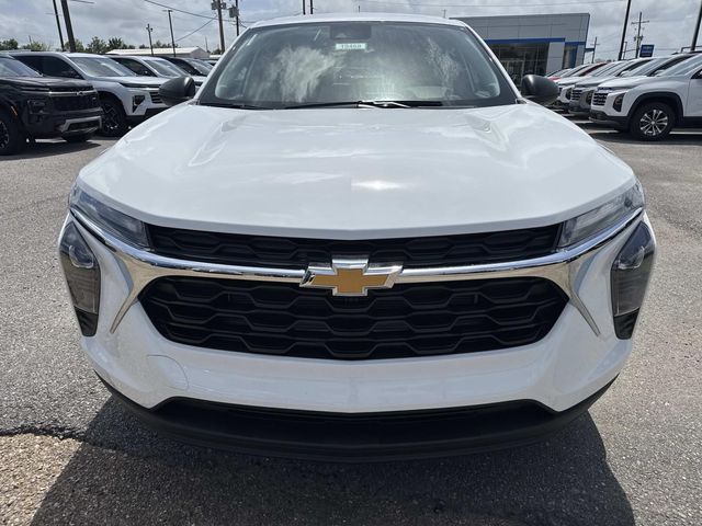 2026 Chevrolet Trax LS White at Supreme Chevrolet of Gonzales