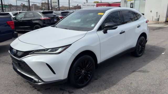 White (Wind Chill Pearl) 2023 Toyota Venza Nightshade Edition AWD SUV / Crossover All-Wheel Drive Continuously Variable Transmission