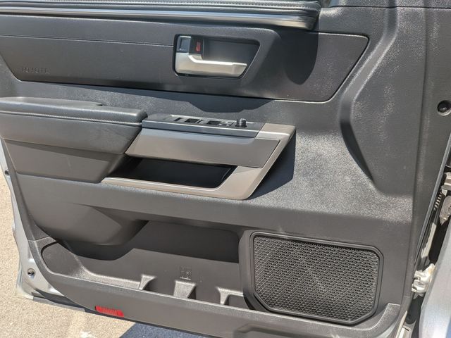 2024 Toyota Tundra - Image 14