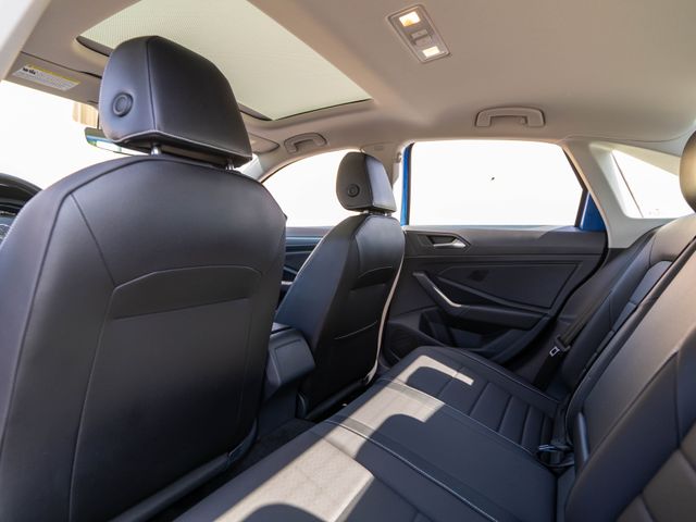 Used 2023 Volkswagen Jetta Sedan