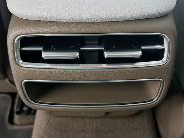 Thumbnail: 2026 Genesis GV70 - 18