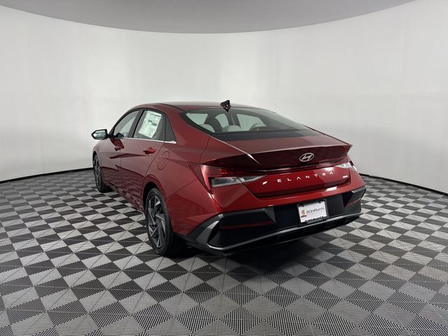 New 2025 Hyundai Elantra Hybrid For Sale in Indianapolis, IN