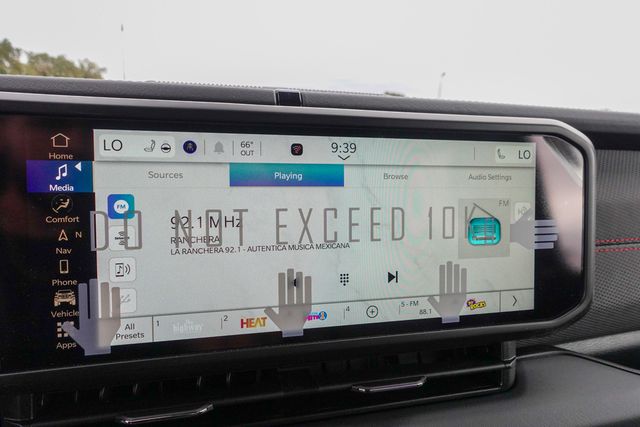 new 2025 Jeep Gladiator car, priced at $49,415