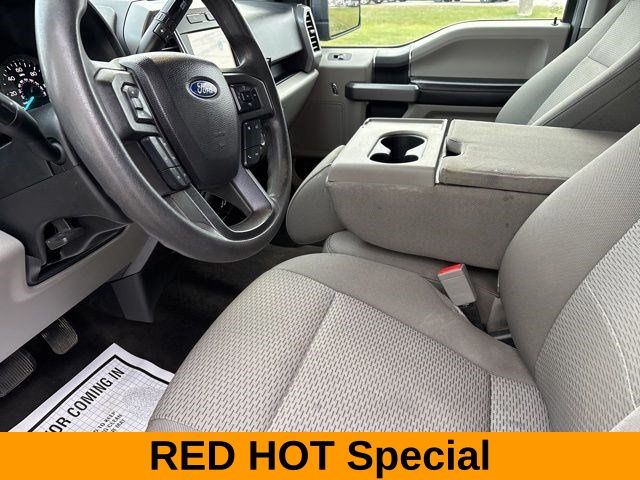 2020 Ford F-150 XLT photo
