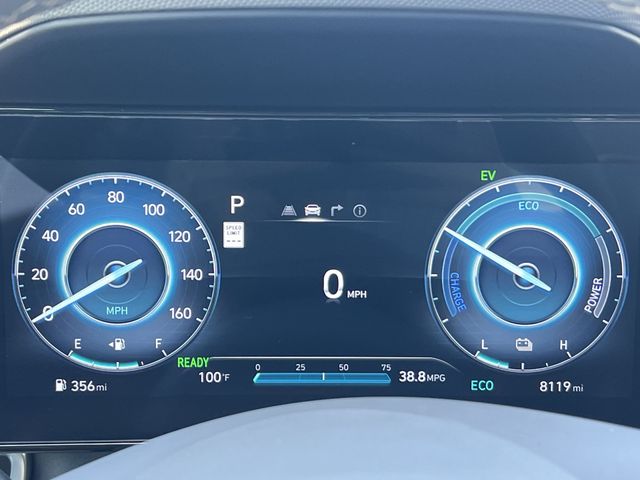 Used 2025 White Hyundai SEL Sport image 33