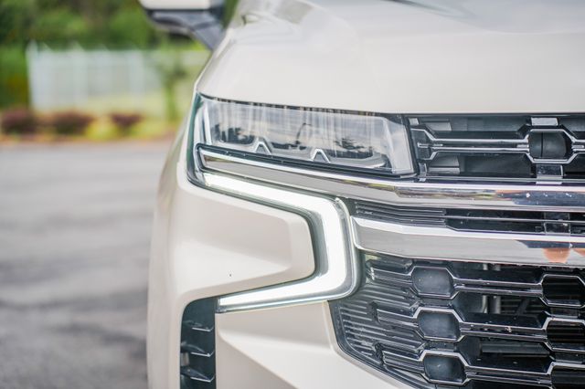 2021 Chevrolet Suburban LS 14