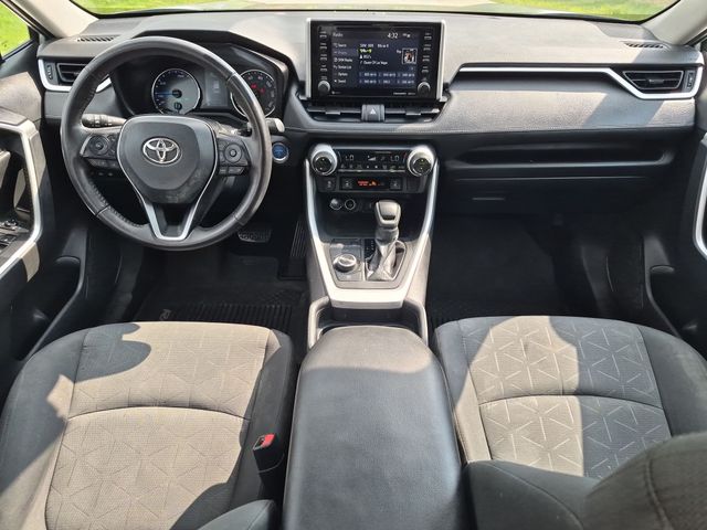 2020 Toyota RAV4 Hybrid - Image 28