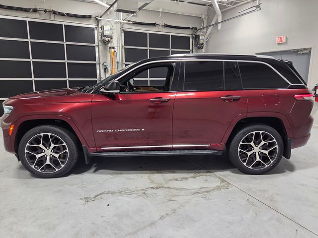 Used 2023 Jeep Grand Cherokee SUV