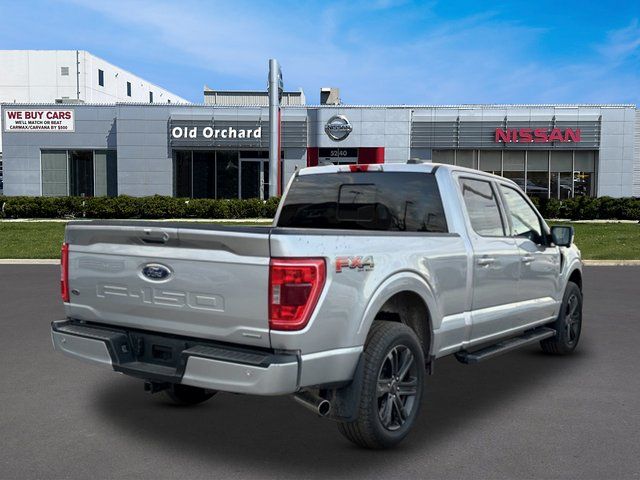 View vehicle photo 4