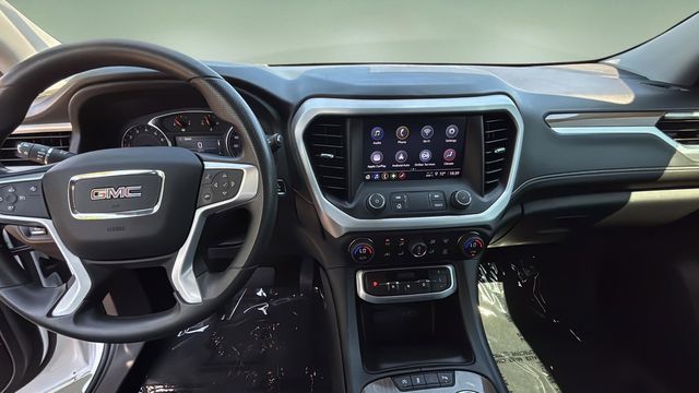 Used 2023 White GMC SLE image 13